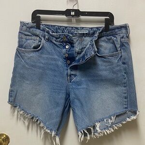 Zara Women's Distressed Light Blue Jean Shorts